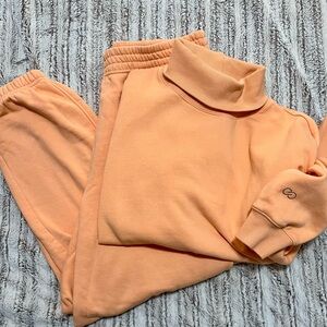 CALIA by Carrie Underwood Peach Lounge Set